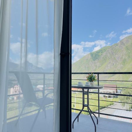 Отель Chalet Kazbegi Экстерьер фото