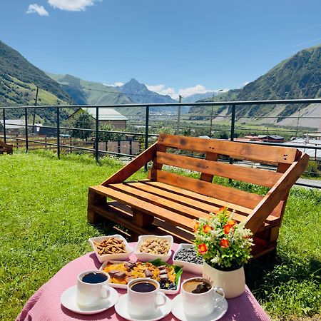 Отель Chalet Kazbegi Экстерьер фото