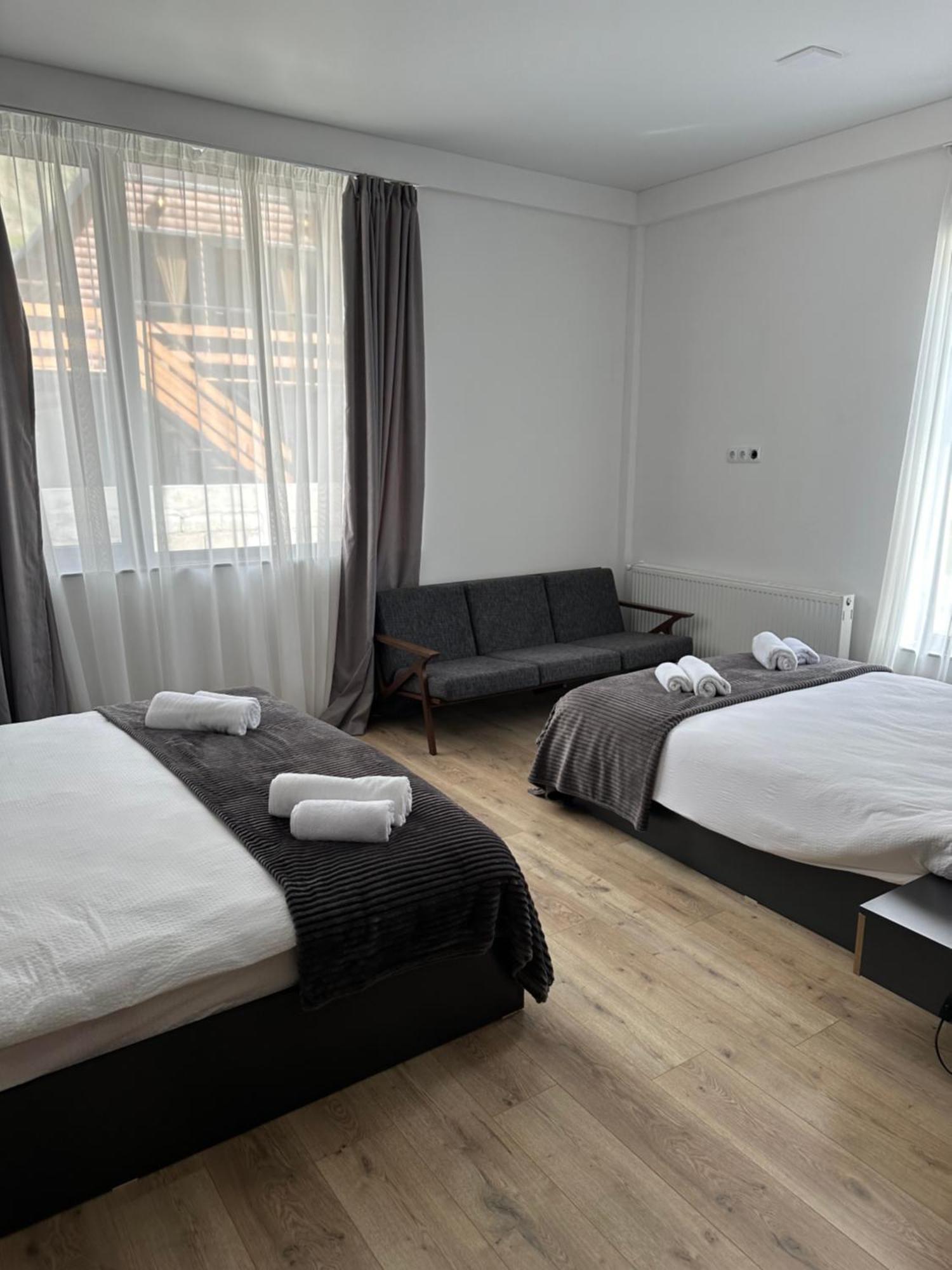 Отель Chalet Kazbegi Экстерьер фото